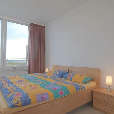 Penthouse 373 アパート